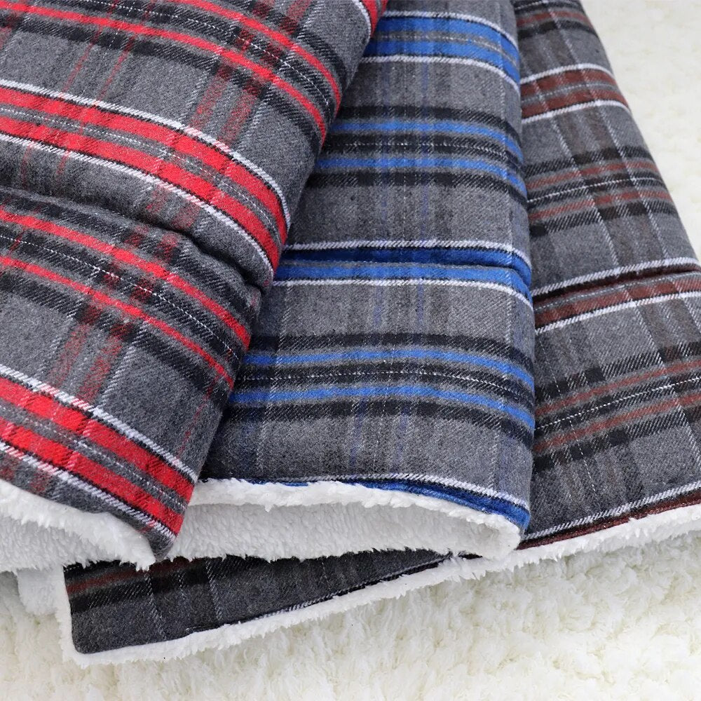 Warm Dog Bed Soft Fleece Pet Bed Mat